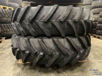Roues, Pneus, Jantes, Barillets Jumelage Firestone 420/85R28 & Michelin 480/80R42