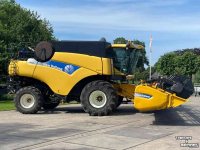 Moissonneuse batteuse New Holland CR 980 Combine + Maaibord