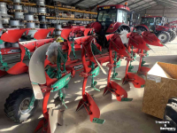 Charrues Kverneland 3300 S vario met steenbeveiliging  150 ha geploegd