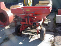 Distributeur d‘engrais Kuhn ZSA 800