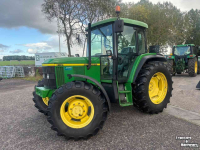 Tracteur John Deere 6110