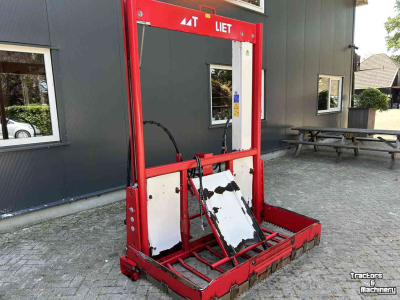 Désileuse à bloc Trioliet Trioliet TU 170 Kuilvoersnijder / U-snijder / Mechanische afschuiver