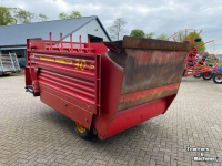 Distributeur de fourrage en bloc Schuitemaker Amigo 30S