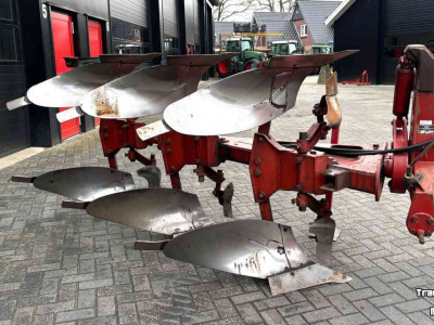 Charrues Krone Askan 140/3