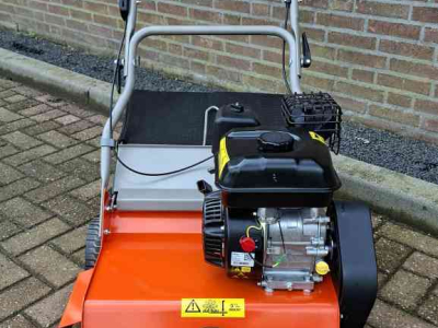 Autres matériel et accessoires de jardins et espaces verts  Dormak SC45 Verticuteermachine