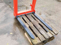 Autres matériel et accessoires de horticulture  Palletdrager 750 kg met verstelbare lepels