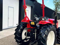 Tracteur Jinma 354