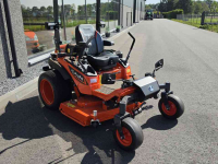 Tracteur Tondeuse Autoporté Kubota ZD1211