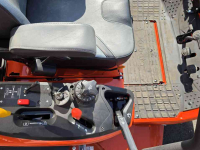 Tracteur Tondeuse Autoporté Kubota ZD1211