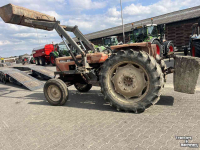 Tracteur Renault 651