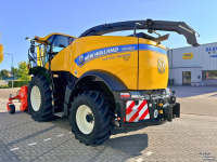 Ensileuse automotrice New Holland FR550 Forage Cruiser + Kemper N3003