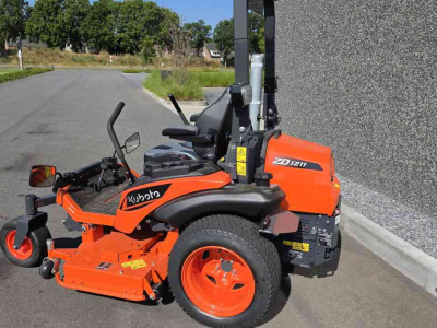 Tracteur Tondeuse Autoporté Kubota ZD1211