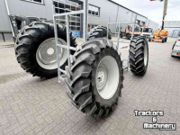Roues, Pneus, Jantes, Barillets Jumelage Michelin 20.8 R38 + 16.9 R28, 520/85 R38 + 420/85 R28