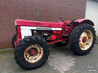 Tracteurs anciens International 946 4wd