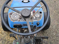 Tracteur Hinomoto ED 25 30PK tractor 4wd