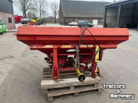 Distributeur d‘engrais Lely centerliner stooier , front aandrijving
