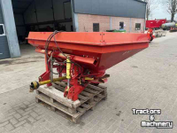 Distributeur d‘engrais Lely centerliner stooier , front aandrijving