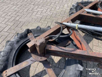 Pousse fourrage à pneu  Dubbele Voerbandveger