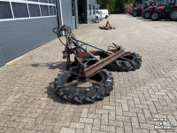 Panneau coulissant de fourrage  Dubbele voerbandveger hydraulisch