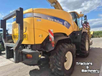 Ensileuse automotrice New Holland FR9080