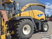 Ensileuse automotrice New Holland FR9080