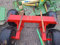 Roues, Pneus, Jantes, Barillets Jumelage  Diverse onderstellen op banden.