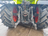 Tracteur Claas arion 530