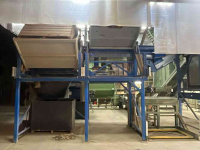 Basculeur de caisses Wevano Dubbele kistenlosser