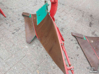Charrues Kverneland RG 100  7 Schaar Ploeg