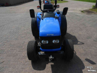 Tracteur pour vignes et vergers Solis 20