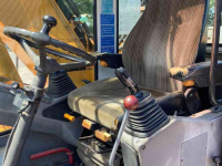 Pelles sur pneus Liebherr A900 Litronic