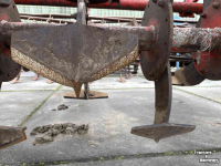 Machine à bêcher Farmax LRP 300 LHDH spitmachine