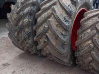 Roues, Pneus, Jantes, Barillets Jumelage BKT 900/50R42 710/55R30
