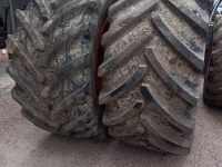 Roues, Pneus, Jantes, Barillets Jumelage BKT 900/50R42 710/55R30
