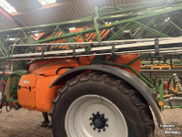Pulvérisateur Amazone UX 5200