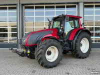 Tracteur Valtra T132 Direct, Fronthef en PTO