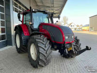 Tracteur Valtra T132 Direct, Fronthef en PTO