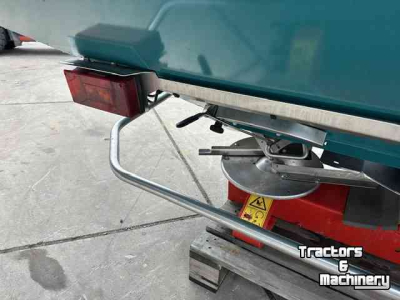 Distributeur d‘engrais Sulky dpx 28 weegstrooier