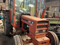 Tracteur Renault 781