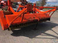 Balayeur Holaras A 220 HV -SP