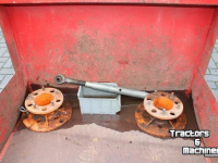 Tracteur pour vignes et vergers Holder P60