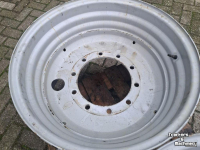 Roues, Pneus, Jantes, Barillets Jumelage Massey Ferguson VELGEN 28X20 INCH