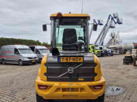 Chargeuse sur pneus Volvo VOLVO L30HS