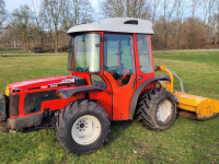 Tracteur pour vignes et vergers Antonio Carraro TRX 8400