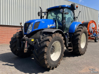 Tracteur New Holland 270 AC