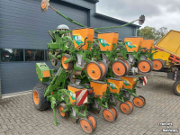 Semoir Amazone ED 601 Maiszaaimachine schijfkouters