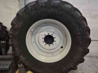 Roues, Pneus, Jantes, Barillets Jumelage  600/65R34  + 710/75R42