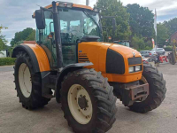 Tracteur Renault Ares 550 RZ