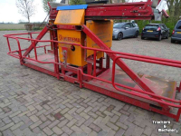 Remplisseur de caisses Miedema Kistenvuller  AKV 41