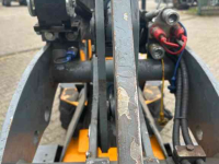 Chargeuse sur pneus Giant D254SW